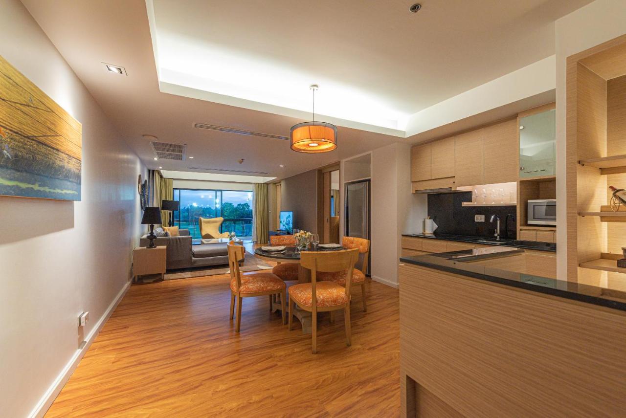 Summit Windmill Golf Suite Hotel At Suvarnabhumi Bangkok Exterior foto