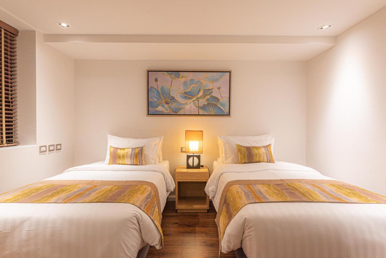 Summit Windmill Golf Suite Hotel At Suvarnabhumi Bangkok Exterior foto Deluxe Twin