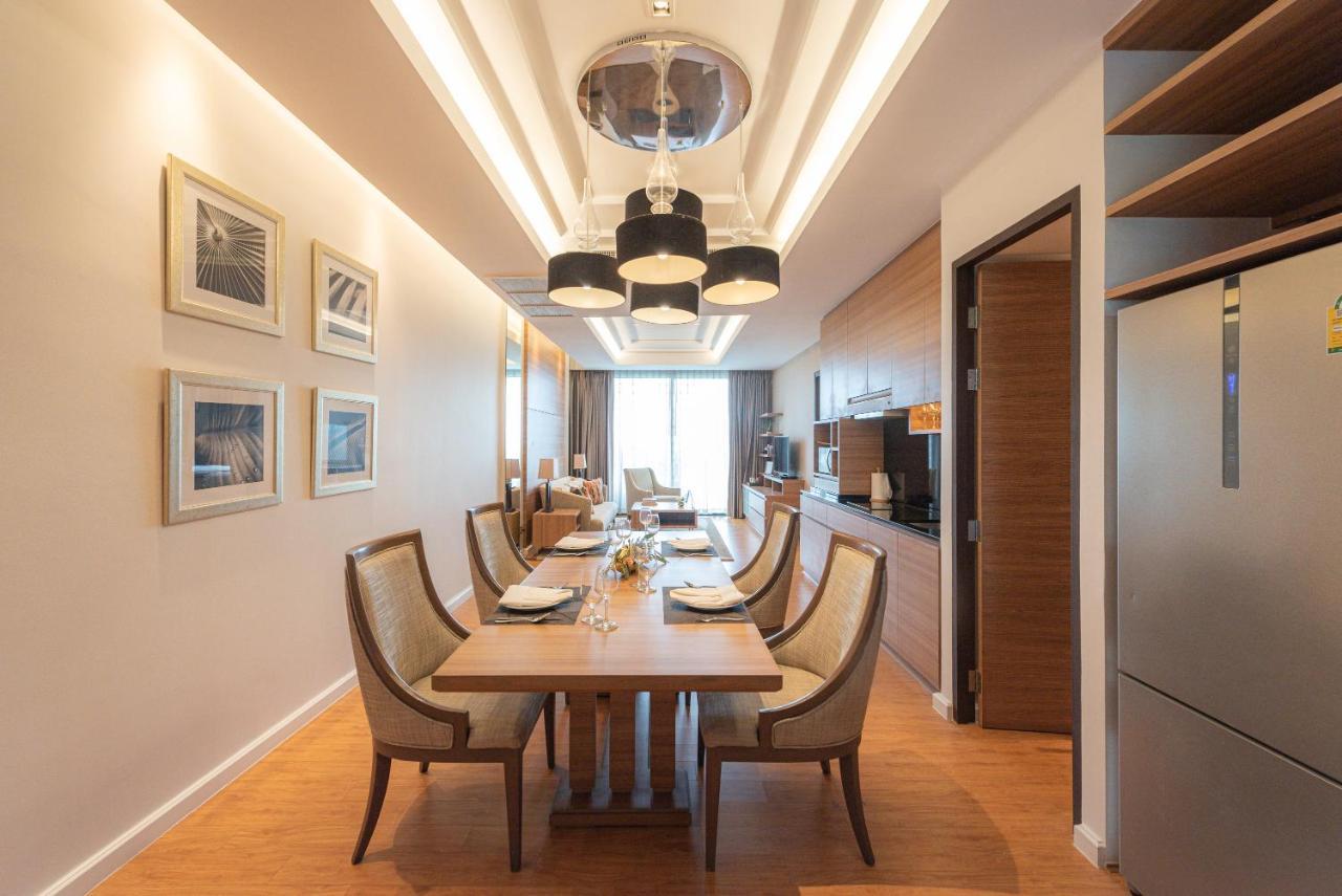 Summit Windmill Golf Suite Hotel At Suvarnabhumi Bangkok Exterior foto A dining room